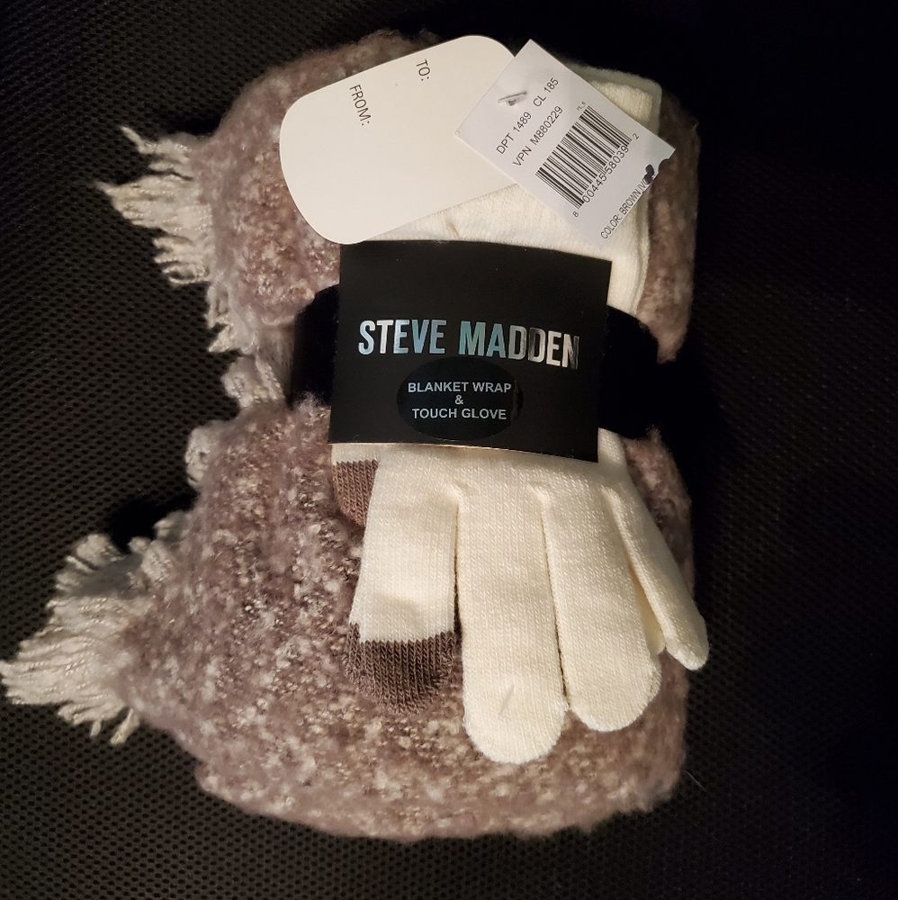 Steve Madden scarf and gloves
